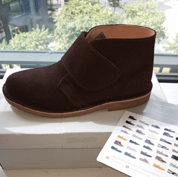 Children Chic Chukka Boot size 2.5 - 3 Kids in Expresso Brown - Picture 3 of 7